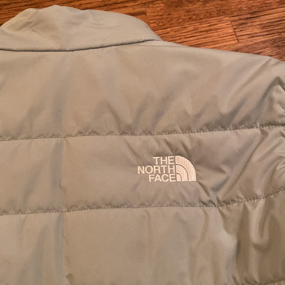 The North Face Girls’ Mossbud Swirl Reversible Jacket -  Jade - Picture 5 of 13